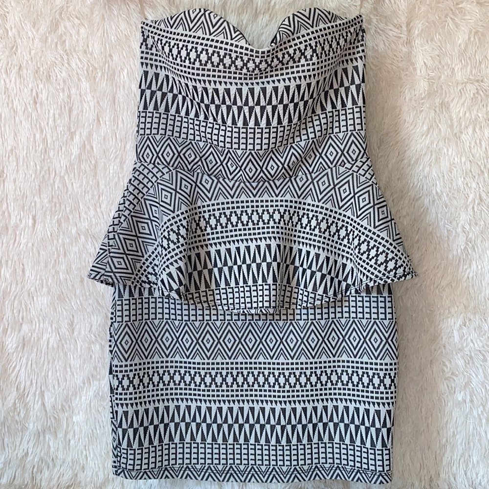 3/25$ Party Dress 👗